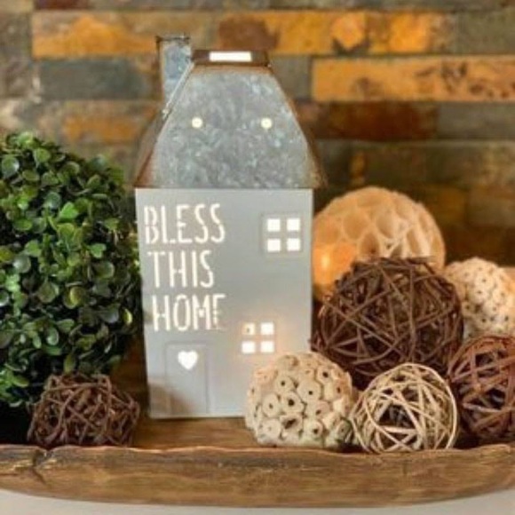 Scentsy Other - Scentsy bless this home wax warmer